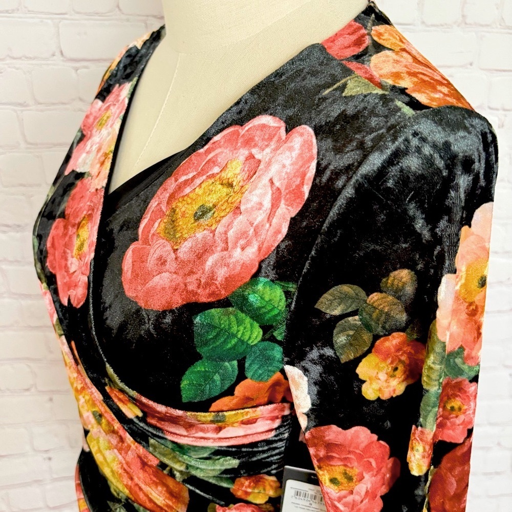 GUESS Eco Tess Peony Charm Print Long Sleeve Velvet Mini Dress--NWT--S - Picture 6 of 16